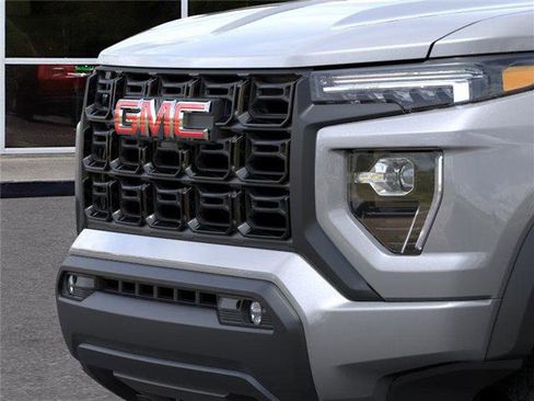 New 2026 GMC Canyon Elevation w/ Convenience Package image 13