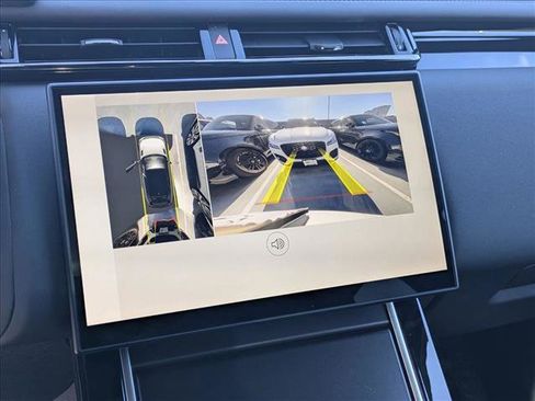 New 2026 Land Rover Range Rover Velar Dynamic SE image 13