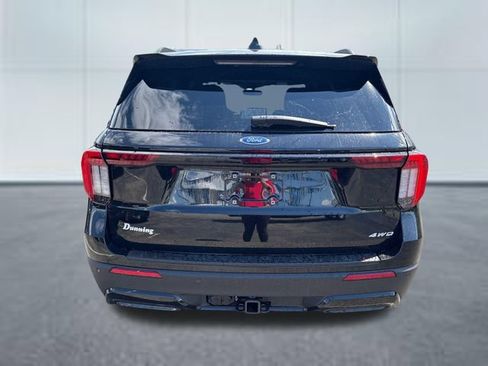 New 2026 Ford Explorer ST-Line AWD/4WD image 3