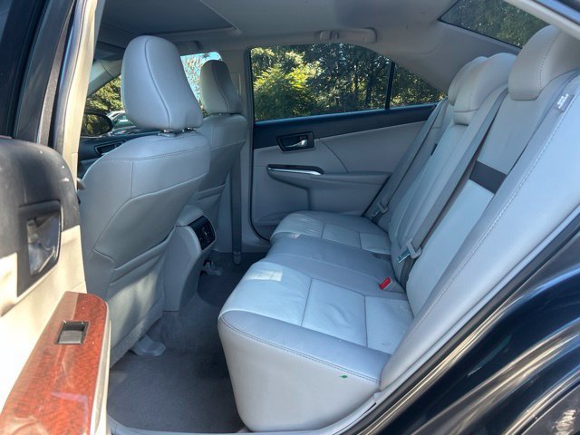 Used 2012 Toyota Camry XLE w/ Leather Pkg FWD image 24
