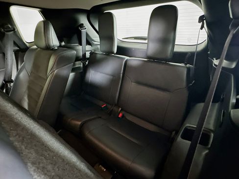 Used 2024 Mitsubishi Outlander SE AWD/4WD image 34