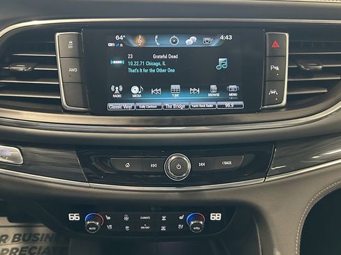 Used 2019 Buick Enclave Premium image 31