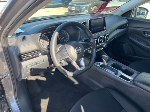 Certified 2024 Nissan Sentra SV image 6