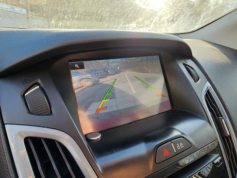 Used 2014 Ford Focus Titanium image 22