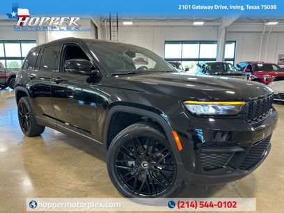 Used 2022 Jeep Grand Cherokee Altitude