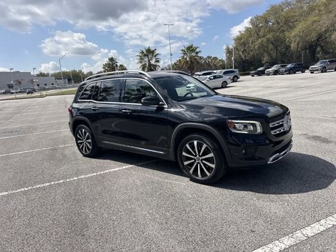 Used 2022 Mercedes-Benz GLB 250 GLB 250 image 2