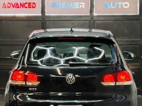 Used 2012 Volkswagen GTI Autobahn PZEV 4dr Hatchback 6A image 17