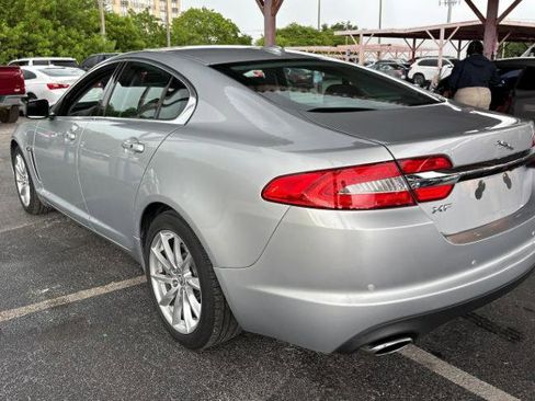Used 2012 Jaguar XF RWD image 3