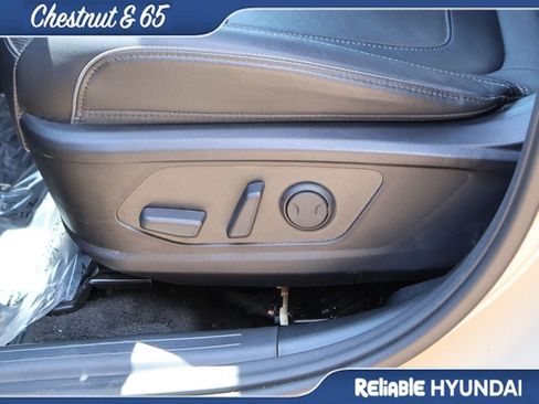 Certified 2024 Hyundai Santa Cruz Limited AWD/4WD image 24