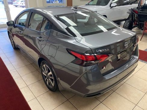 Used 2024 Nissan Versa SV w/ Trunk Package FWD image 3
