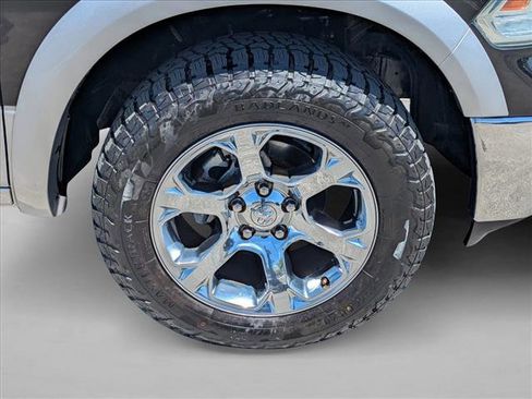 Used 2016 RAM 1500 Laramie w/ Convenience Group AWD/4WD image 25