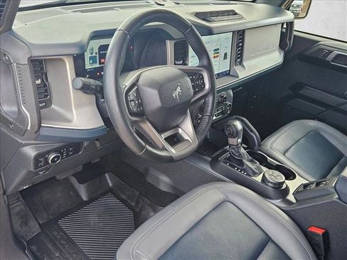 Certified 2024 Ford Bronco Outer Banks w/ Sasquatch Package image 10