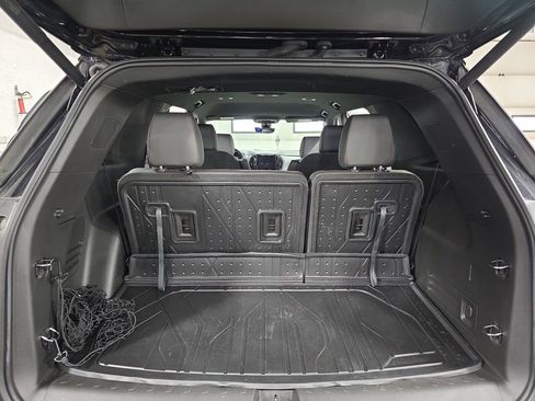 Used 2023 Chevrolet Traverse RS w/ LPO, Floor Liner Package FWD image 13