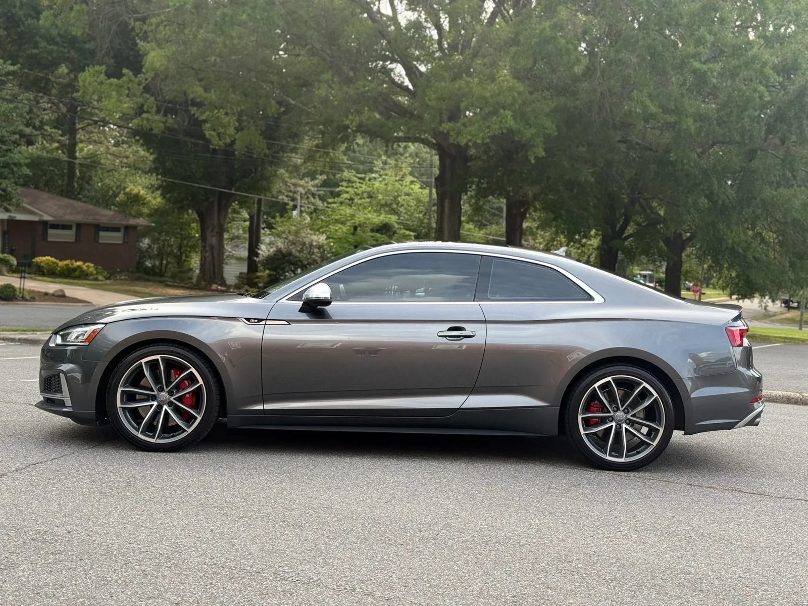 Used 2018 Audi S5 Premium Plus w/ Navigation Package AWD/4WD image 3
