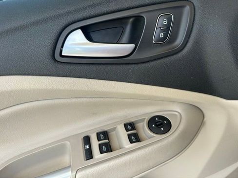 Used 2018 Ford Escape SEL FWD image 24