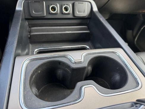 Used 2018 GMC Sierra 1500 Denali AWD/4WD image 21