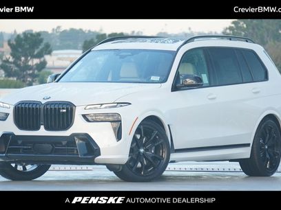 New 2026 BMW X7 M60i