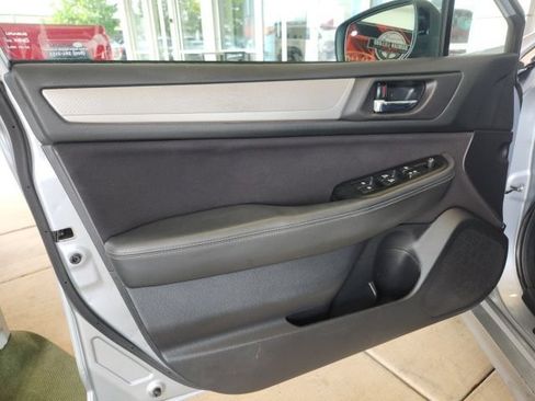 Used 2019 Subaru Legacy 2.5i Premium AWD/4WD image 13
