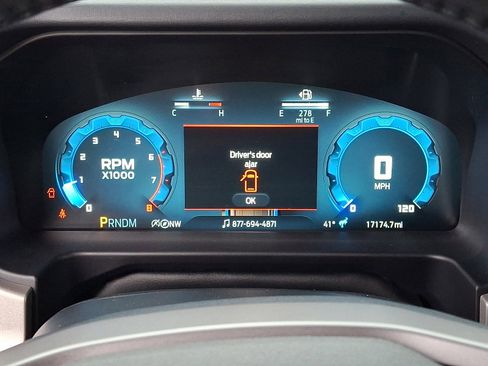 Used 2025 Ford Bronco Outer Banks AWD/4WD image 24