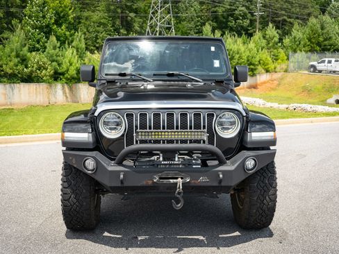 Used 2021 Jeep Wrangler Unlimited Sahara AWD/4WD image 2