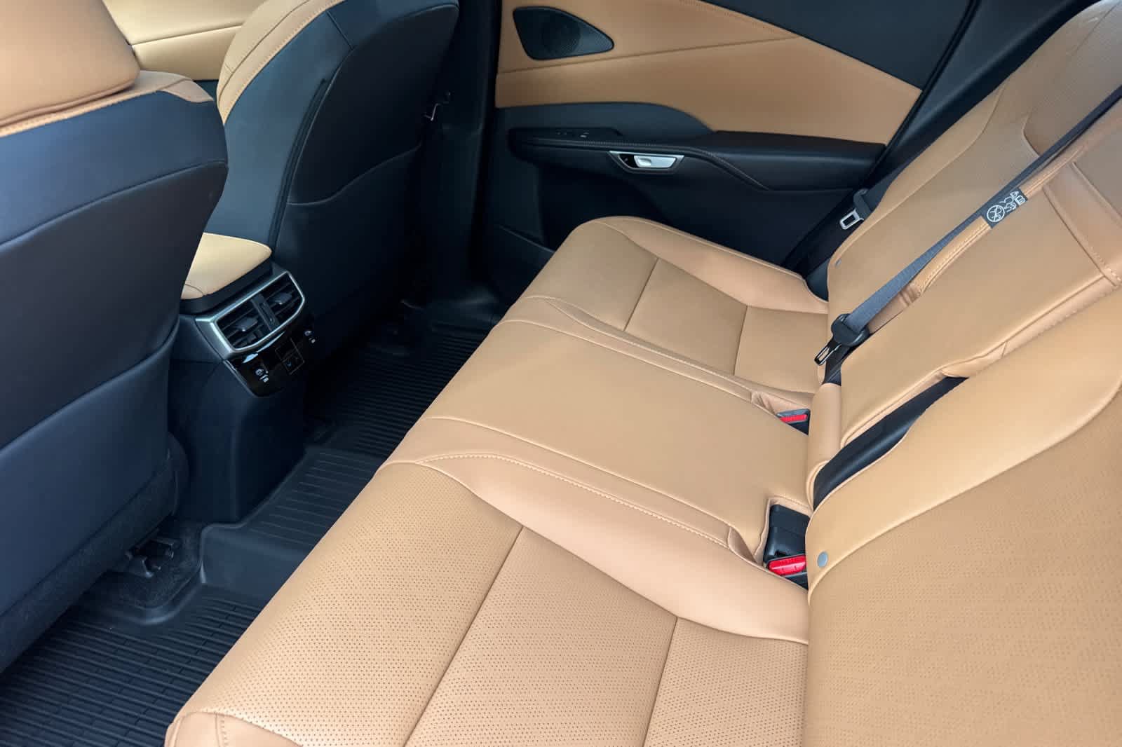 New 2026 Lexus RX 350 Premium Plus w/ Accessory Package (K3) FWD image 4