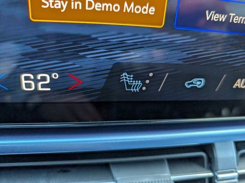 New 2026 Chevrolet Equinox EV LT image 22