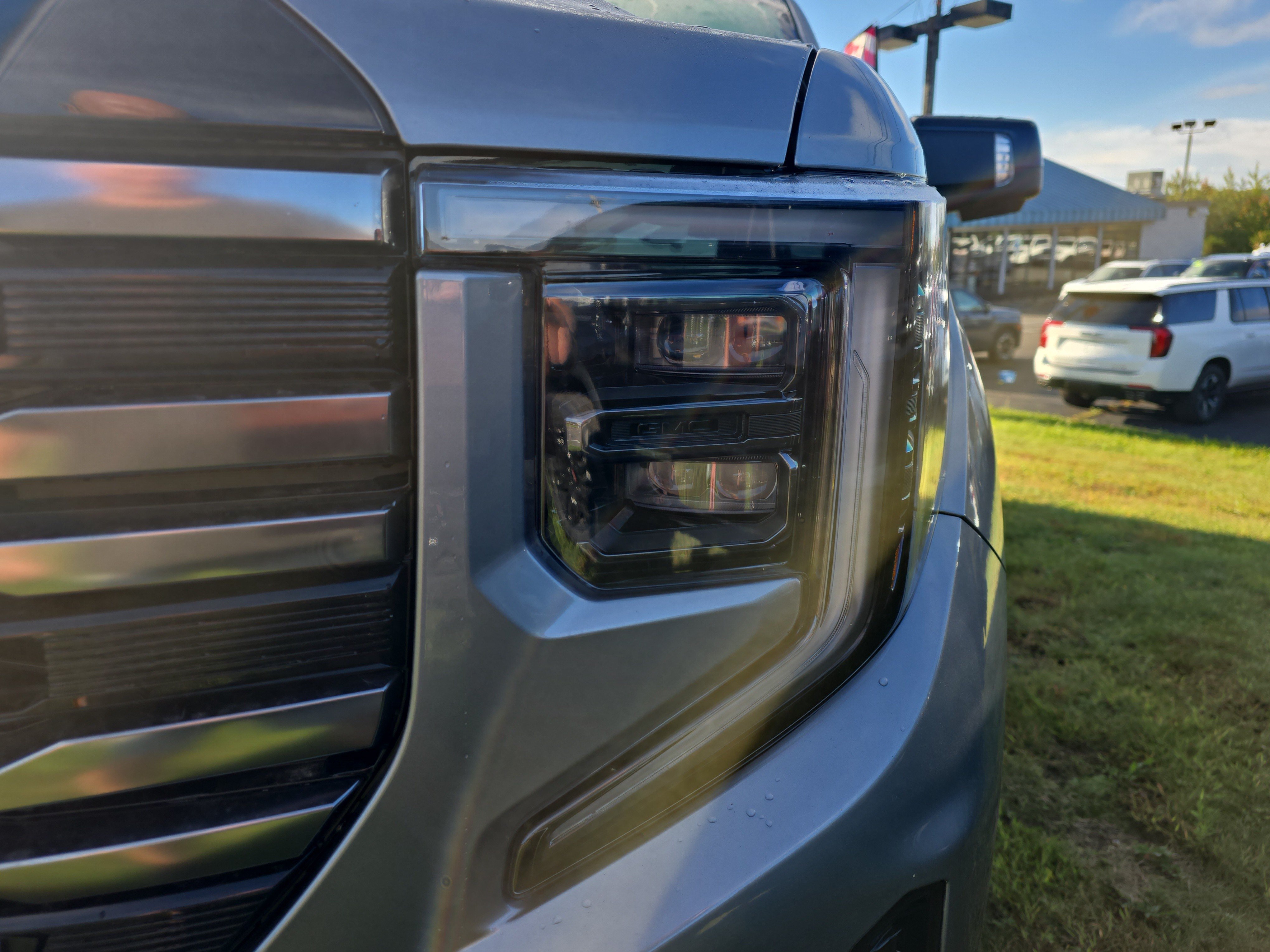 New 2026 GMC Sierra 1500 AT4 w/ AT4 Premium Package AWD/4WD image 10