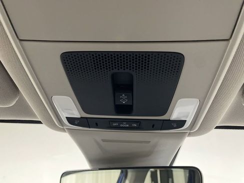 Used 2025 Honda CR-V EX-L image 30