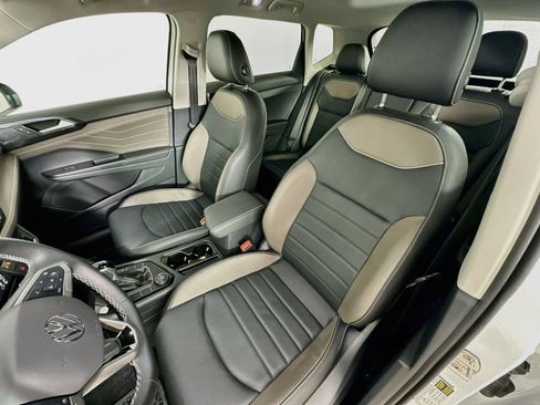 Certified 2024 Volkswagen Taos SEL AWD/4WD image 34