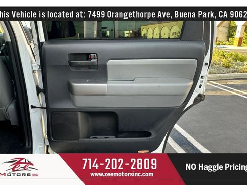 Used 2015 Toyota Sequoia SR5 w/ Premium Package RWD image 53