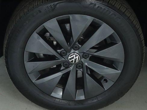 Used 2024 Volkswagen Taos S image 36