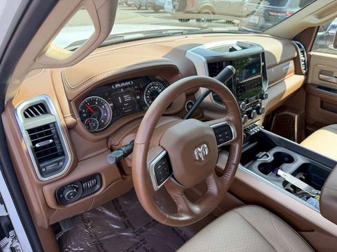 Used 2022 RAM 2500 Laramie RWD image 15