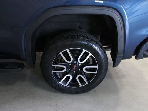Used 2019 GMC Sierra 1500 AT4 w/ Driver Alert Package I AWD/4WD image 34