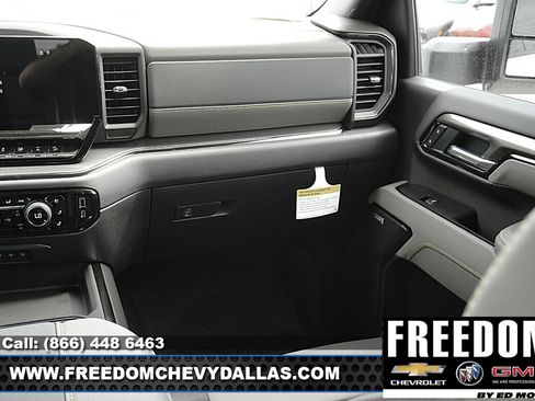 New 2026 Chevrolet Silverado 2500 ZR2 AWD/4WD image 39