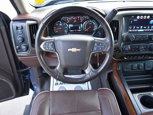 Used 2017 Chevrolet Silverado 1500 High Country image 19