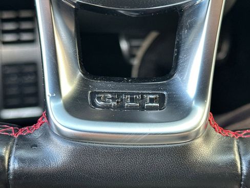 Used 2018 Volkswagen GTI S image 34