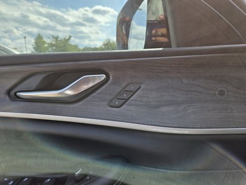 New 2025 Jeep Grand Cherokee L Limited w/ Black Appearance Package image 22