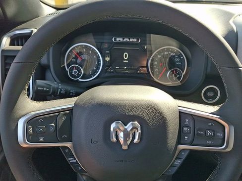 New 2026 RAM 1500 4x4 Crew Cab image 15