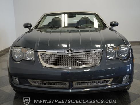 Used 2006 Chrysler Crossfire Limited image 17