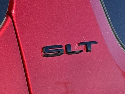 Certified 2023 GMC Acadia SLT w/ Elevation Edition image 29