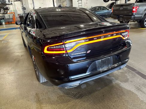 Used 2018 Dodge Charger GT AWD/4WD image 13
