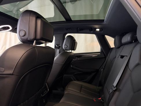 Certified 2026 Porsche Macan AWD/4WD image 25