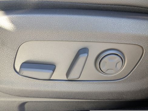 New 2026 Kia Carnival SX Prestige image 24