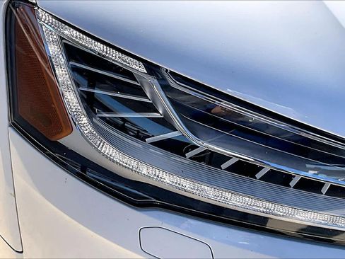 Used 2015 Audi A8 L 3.0T w/ Premium Package image 25