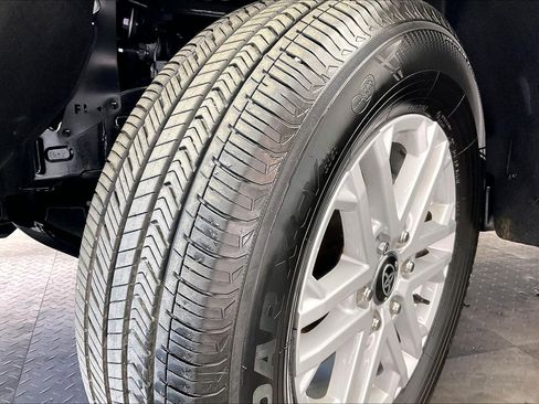 Used 2025 Toyota Tundra SR5 image 33