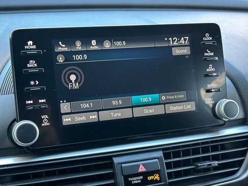 Used 2018 Honda Accord Sport image 19