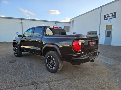New 2026 GMC Canyon AT4 AWD/4WD image 3
