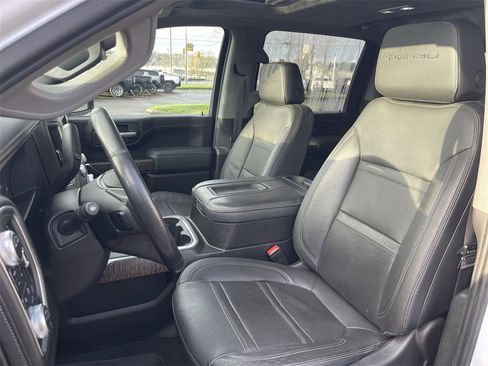 Used 2021 GMC Sierra 3500 Denali w/ Denali Ultimate Package image 20