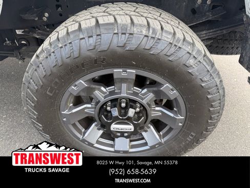 Used 2023 Ford F350 Lariat w/ Sport Appearance Package AWD/4WD image 19