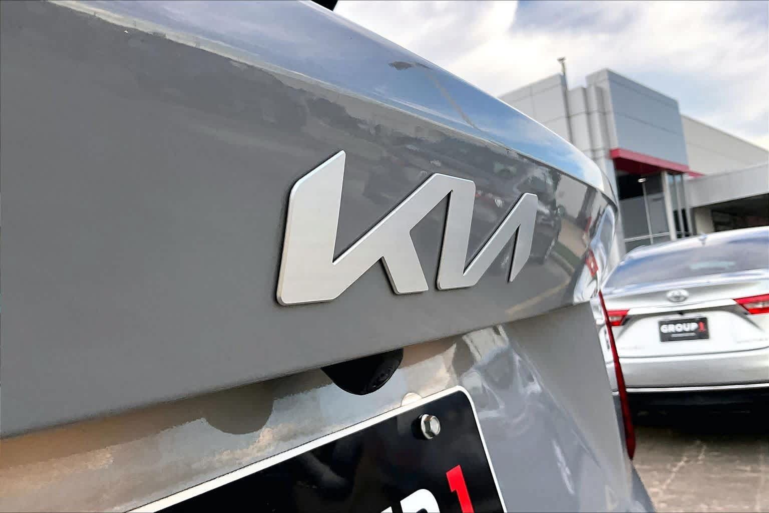 Used 2022 Kia Sorento S AWD/4WD image 10